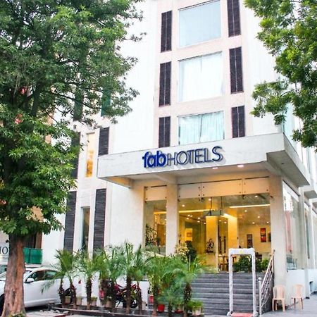 Fabhotel Prime Sage New Delhi Eksteriør bilde
